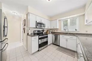 95 William Dr, North Strabane, PA 15317 - Photo 8