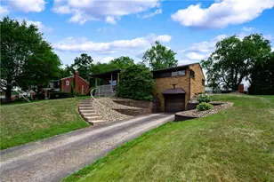 115 Bluegrass Dr, Twp of But SW, PA 16001 - Photo 2