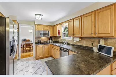 1021 Balmoral Drive, Pittsburgh, PA 15237 - Photo 12