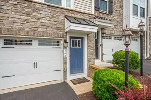 160 Cole Dr, Robinson Twp, PA 15136 - Photo 2
