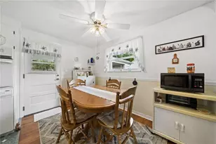 139 E Owens Ave, Derry Boro, PA 15627 - Photo 6