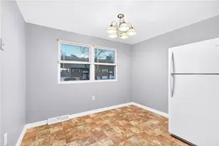 930 Academy Heights Dr, Hempfield Township, PA 15601 - Photo 8