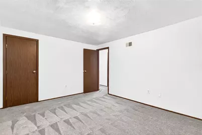930 Academy Heights Dr, Hempfield Township, PA 15601 - Photo 18