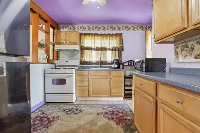 427 Lemon Ave, McKeesport, PA 15132 - Photo 10