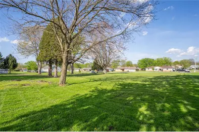 856 Wilhelm Rd, Hermitage, PA 16148 - Photo 4