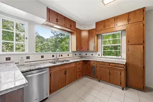 235 Oakview Ave, Pittsburgh, PA 15218 - Photo 6