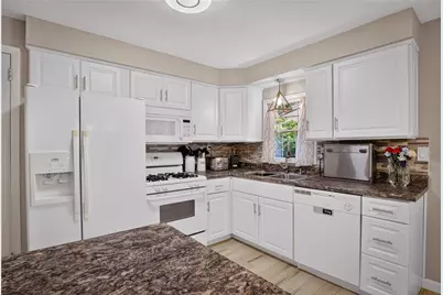 127 Alpine Village Dr, Monroeville, PA 15146 - Photo 18