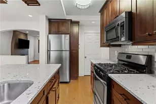 561 S Negley Ave, Pittsburgh, PA 15232 - Photo 22