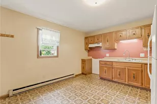 707 Stewart St, Berlin, PA 15530 - Photo 6
