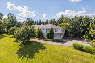 795 E Beau St, South Strabane, PA 15301 - Photo 2