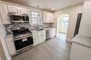 21 Ann Arbor Ave, Pittsburgh, PA 15229 - Photo 2