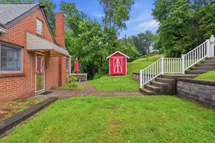 1105 Gary Ave, Clairton, PA 15025 - Photo 40