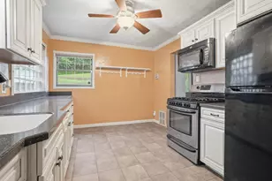1105 Gary Ave, Clairton, PA 15025 - Photo 14