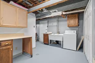1105 Gary Ave, Clairton, PA 15025 - Photo 28