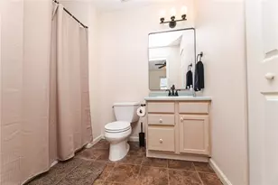 222 Castle Creek Dr, Seven Fields Boro, PA 16046 - Photo 28