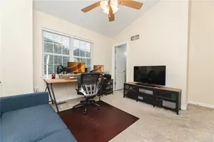 222 Castle Creek Dr, Seven Fields Boro, PA 16046 - Photo 34