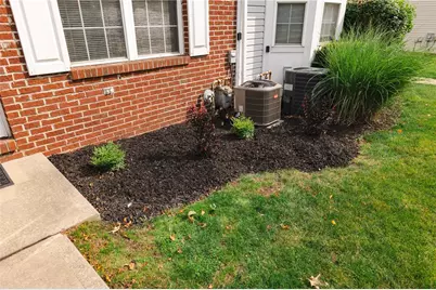 222 Castle Creek Dr, Seven Fields Boro, PA 16046 - Photo 6