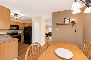 222 Castle Creek Dr, Seven Fields Boro, PA 16046 - Photo 2
