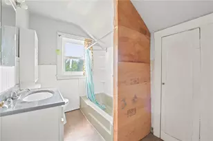 729 Mercer Rd, Delaware Township, PA 16125 - Photo 12
