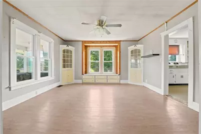 729 Mercer Rd, Delaware Township, PA 16125 - Photo 2