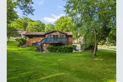 304 Clubview Drive, Peters Township, PA 15317 - Photo 8