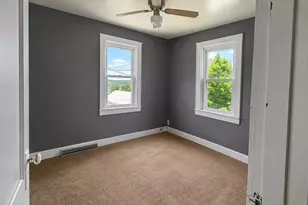 913 Hancock Ave, Vandergrift, PA 15690 - Photo 12