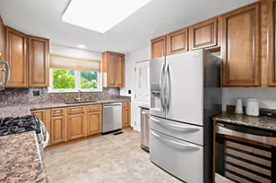 3739 Margate Rd, Pittsburgh, PA 15221 - Photo 16