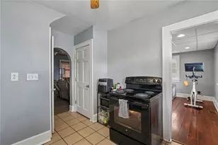 926 Hazel St, New Castle, PA 16101 - Photo 14