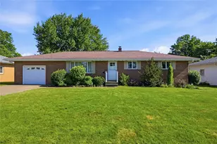 180 Koehler Dr, Sharpsville, PA 16150 - Photo 1