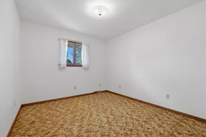 180 Koehler Dr, Sharpsville, PA 16150 - Photo 10