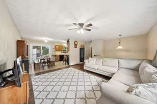 315 Fairview Dr, Manor, PA 15642 - Photo 4