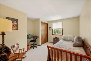 538 Old Hickory Ridge Rd, Chartiers, PA 15301 - Photo 22