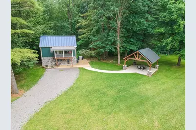 482 Shadyrest Rd, Franklin Township, PA 16117 - Photo 2