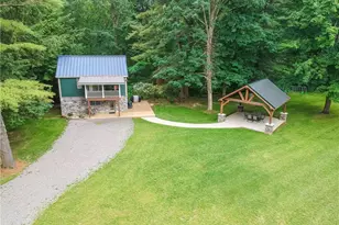 482 Shadyrest Rd, Franklin Township, PA 16117 - Photo 2
