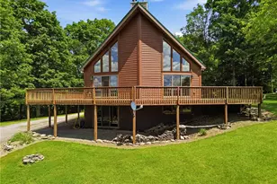 266 Walkabout Rd, Lincoln Township, PA 15501 - Photo 4