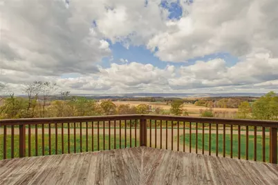 266 Walkabout Rd, Lincoln Township, PA 15501 - Photo 10