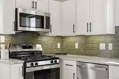 1709 Buena Vista St, Pittsburgh, PA 15212 - Photo 12