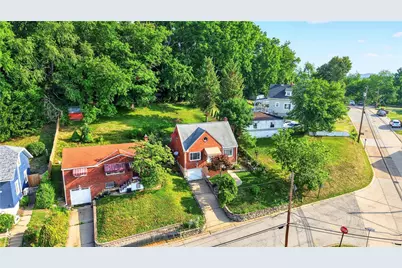 297 Patterson Ave, Bridgeville, PA 15017 - Photo 12