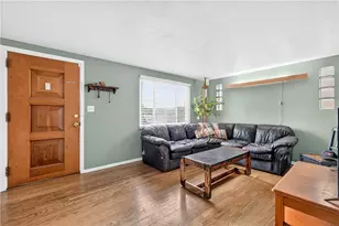 297 Patterson Ave, Bridgeville, PA 15017 - Photo 14
