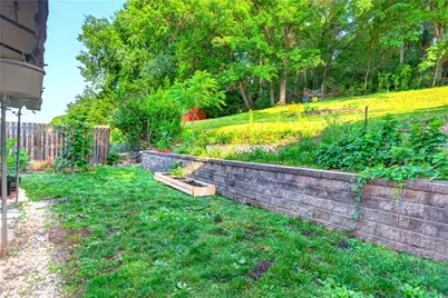297 Patterson Ave, Bridgeville, PA 15017 - Photo 36