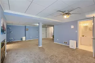 1642 Oak Leaf Ln, Pittsburgh, PA 15237 - Photo 38