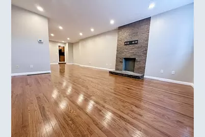 2118 Merriman Way, Pittsburgh, PA 15203 - Photo 2
