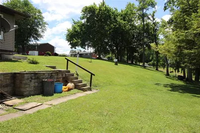 142 3rd Avenue, New Eagle, PA 15067 - Photo 2