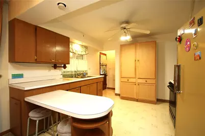 142 3rd Avenue, New Eagle, PA 15067 - Photo 6