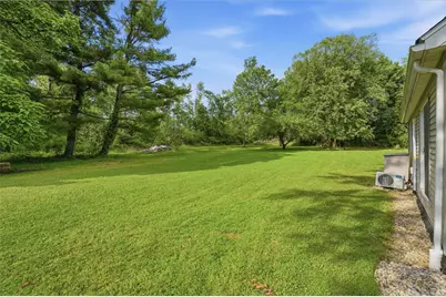 2375 S Keel Ridge Rd, Hermitage, PA 16148 - Photo 16