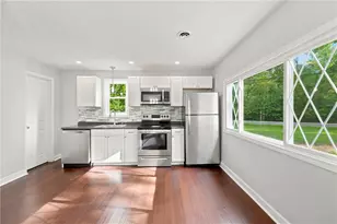 2375 S Keel Ridge Rd, Hermitage, PA 16148 - Photo 4