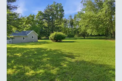 2375 S Keel Ridge Rd, Hermitage, PA 16148 - Photo 14