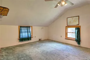 1475 Gilmar Rd, Washington Township, PA 15613 - Photo 10