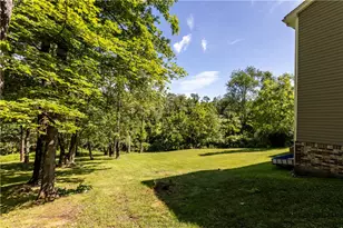 2780 Farm Spur Rd, North Huntingdon, PA 15642 - Photo 4