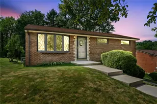 531 Lucy Dr, Pittsburgh, PA 15236 - Photo 1